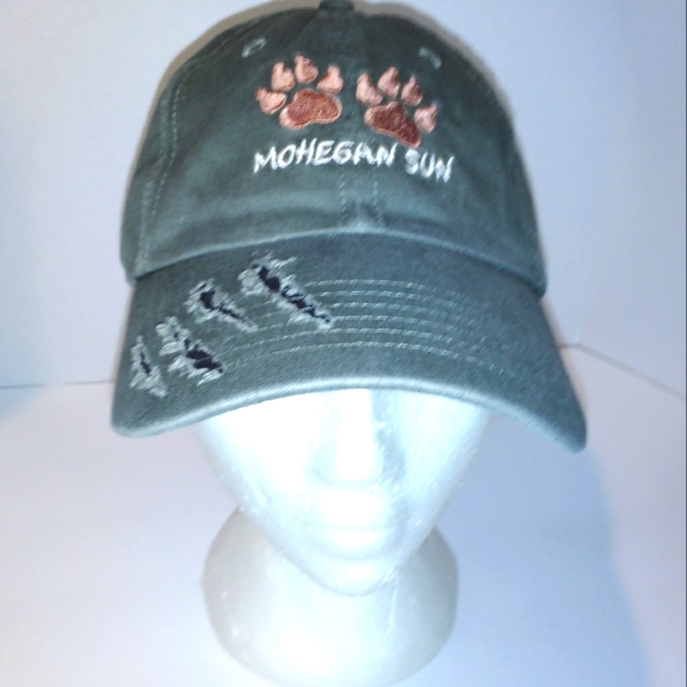 Royal Resortwear Mohegan Sun Cap